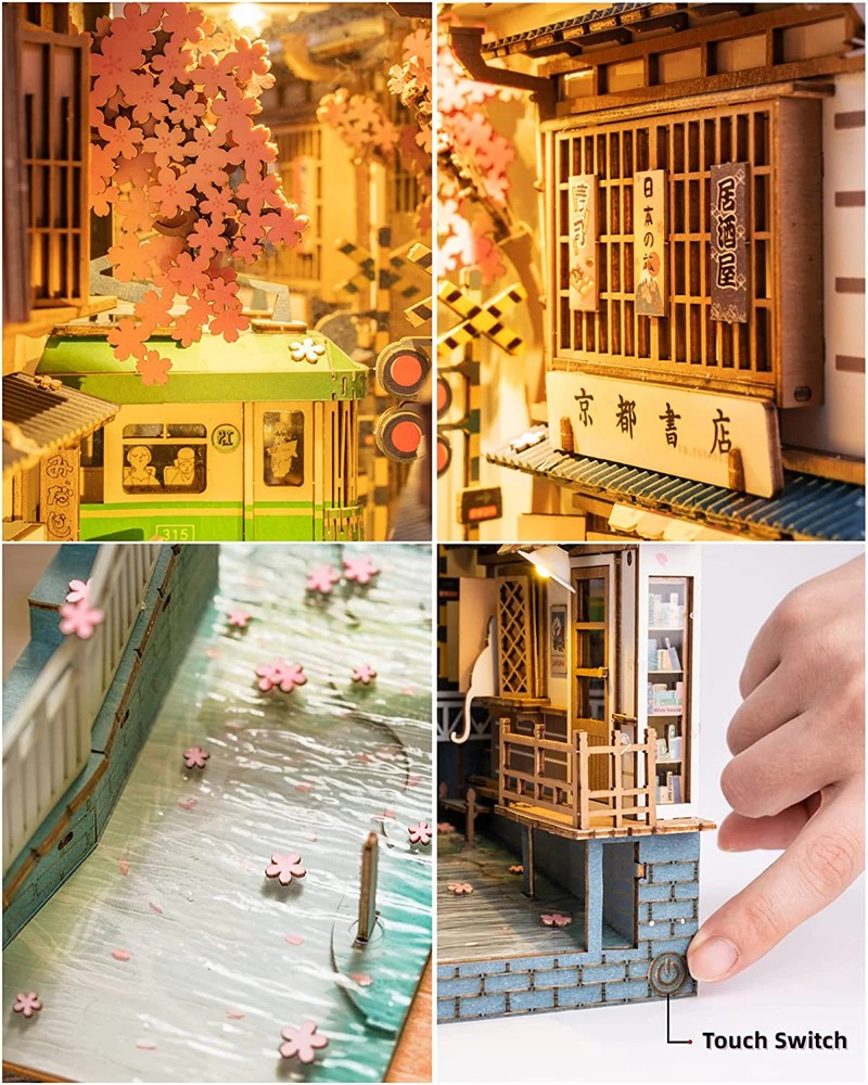 Sakura Densya Book Nook