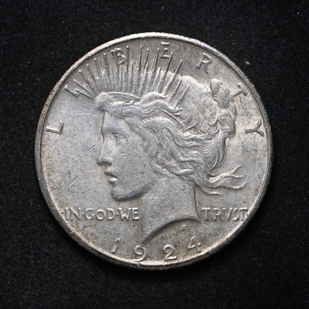 1924-S Peace Silver Dollar XF+ (cn16299)