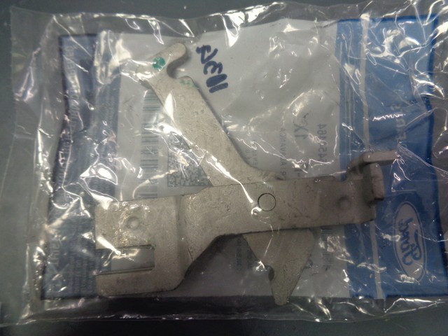 Genuine Ford Adjust Lever CL3Z-2A637-B