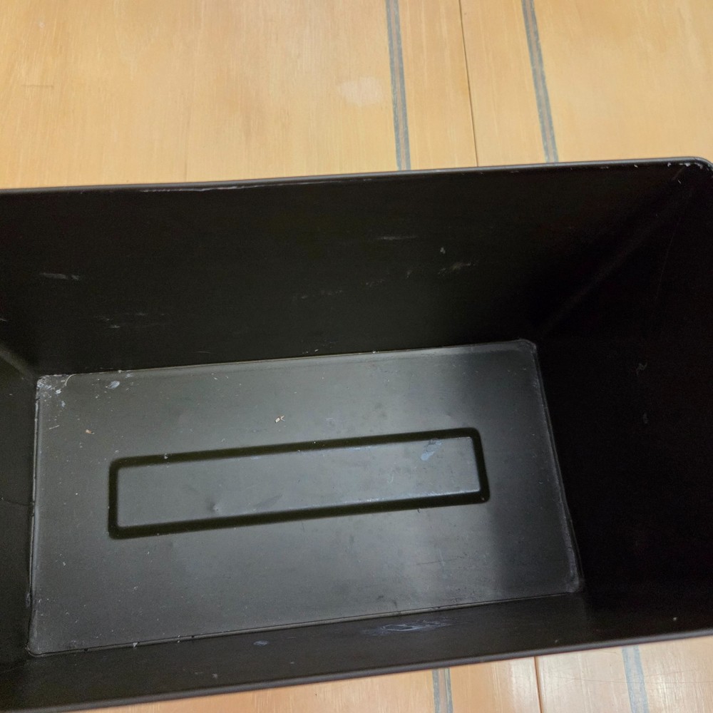 4 Steel Ammo Cans, 2 sizes