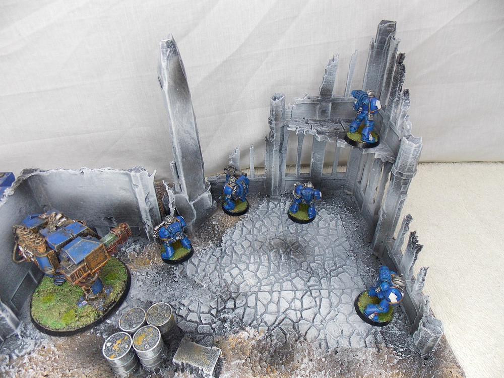 WARGAMING TERRAIN PAINTED BUILDING
