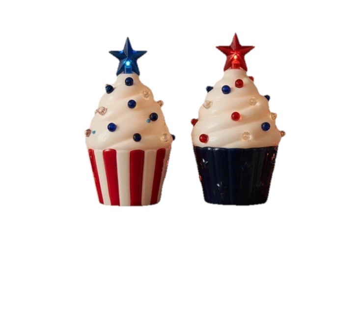 🇺🇸NWT Light Up Ceramic Americana Cupcake Set