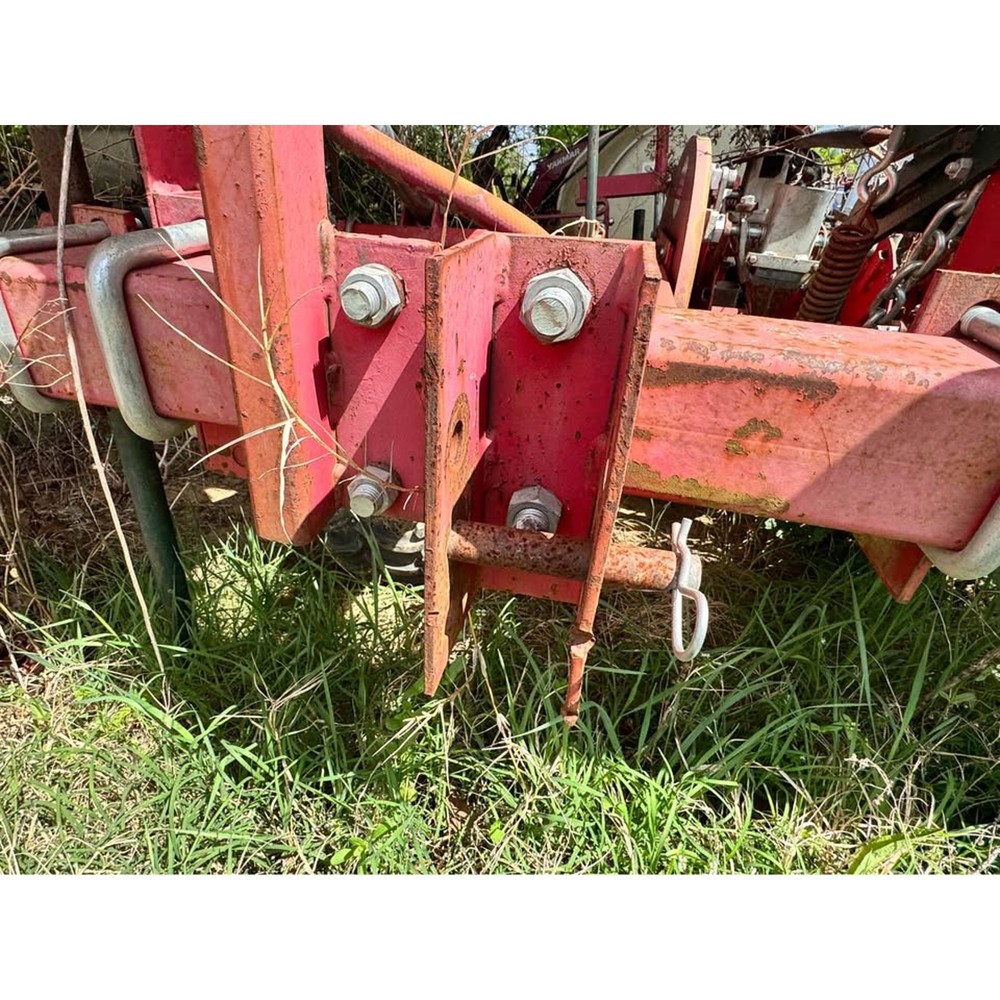 Two Row Mechanical Transplanter with 2 Tanks￼