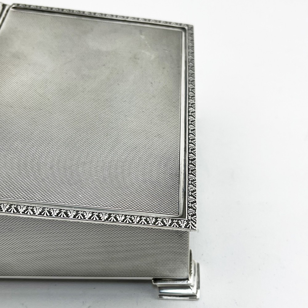 Superb Quality Sterling Silver Rectangular Cigarette or Trinket Box 1959