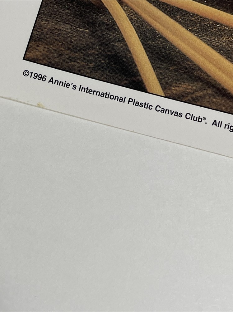 Beehive Pitcher Utensil Holder Annie's Plastic Canvas Pattern