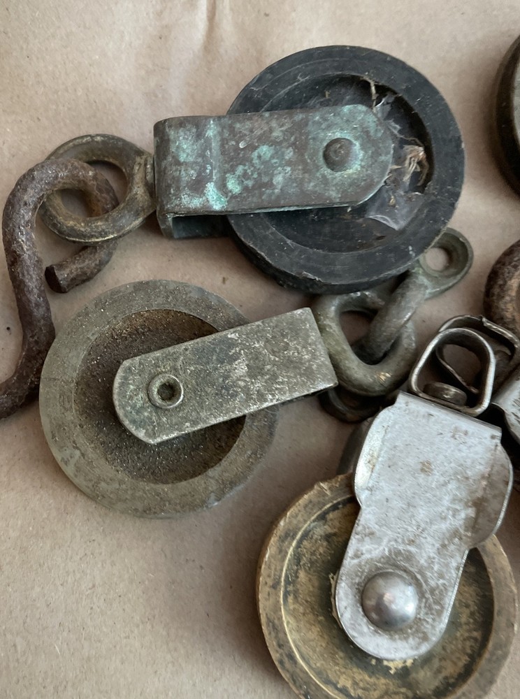 Vintage Pulley Lot Rustic Primitive 6 Pcs