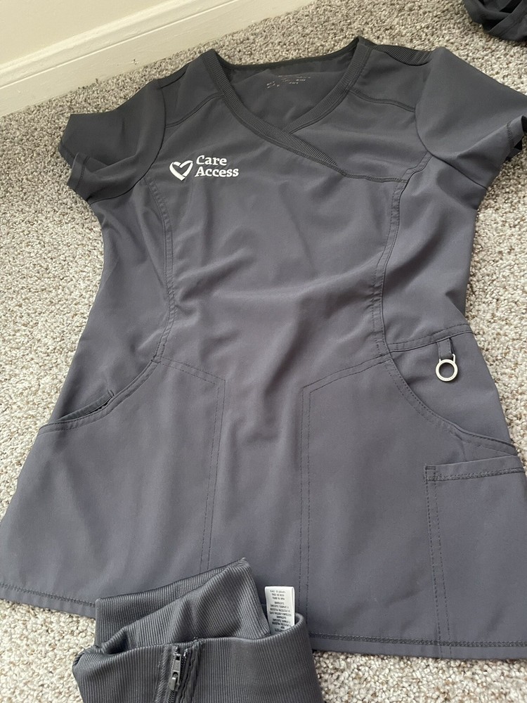 Two Scrubs sets women/ Size XS