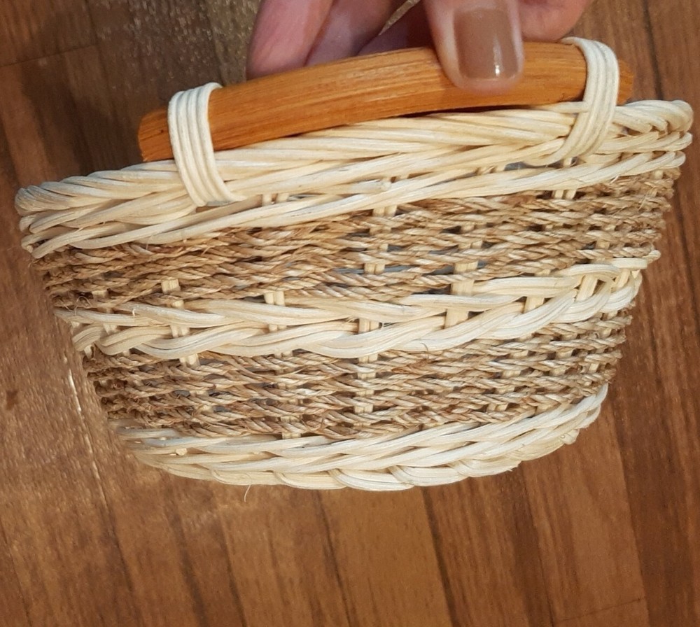 2 Oval Wicker Serving Baskets Wood Handles