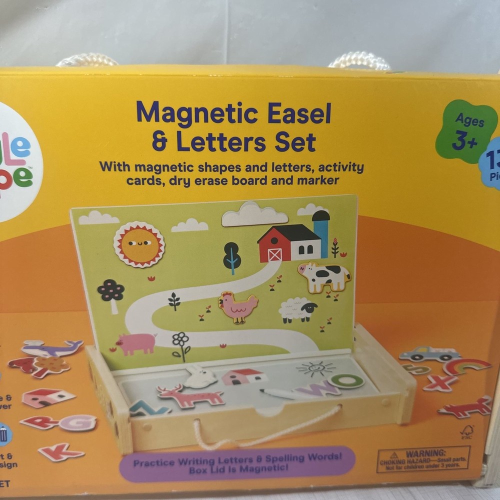 Magnetic Easel & Letters Set - 136pc - Gigglescape