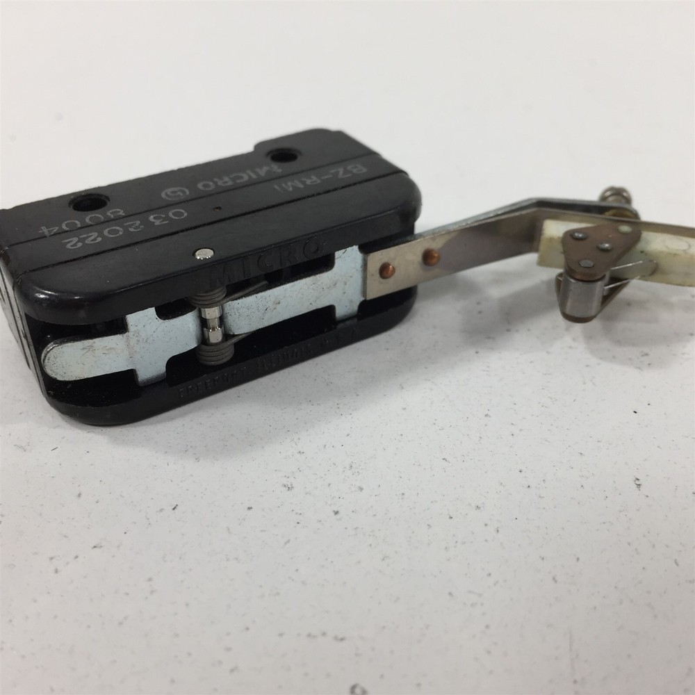 (1) Honeywell BZ-RM1 Microswitch