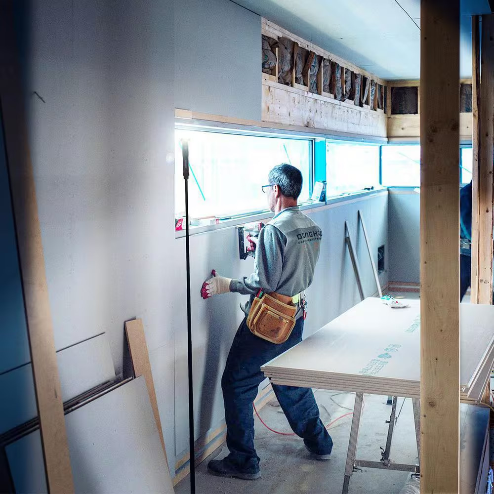 Fli Telescoping Stand- up Area Work Light