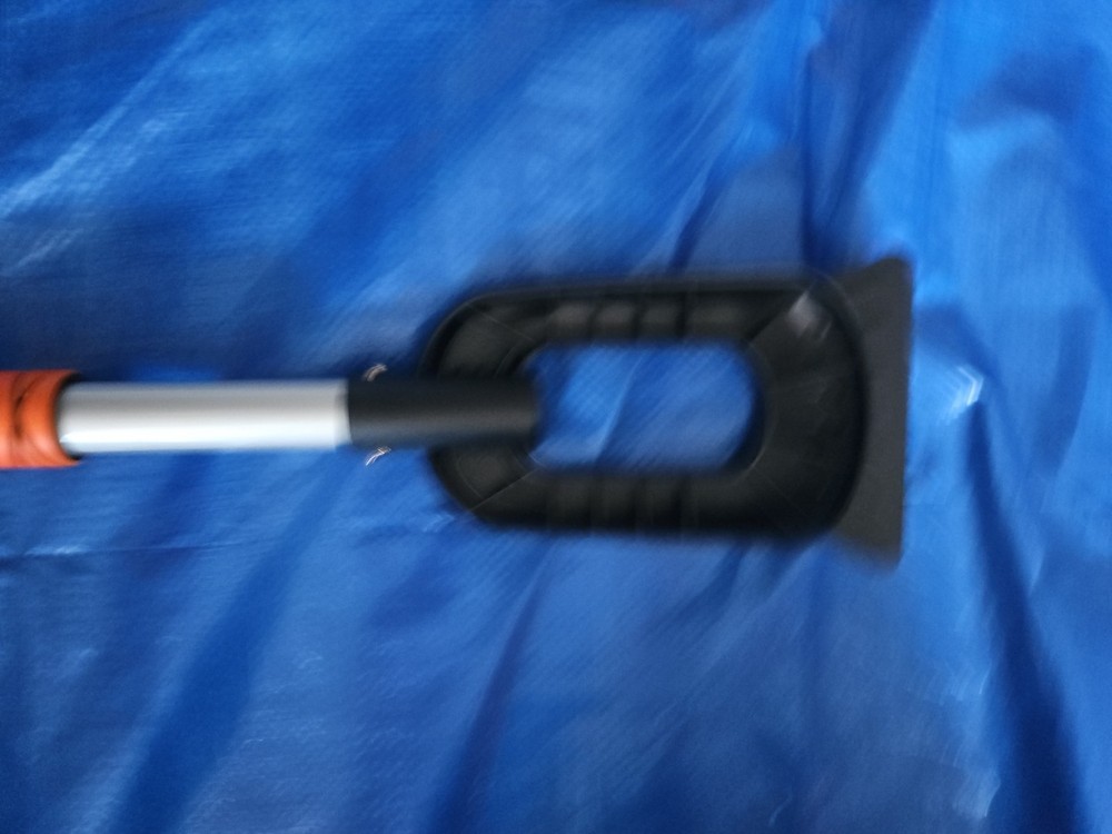 Ice Scraper