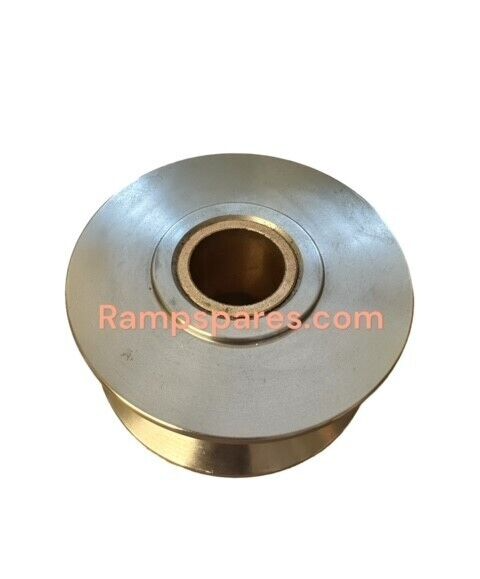 Launch Chain roller and pin