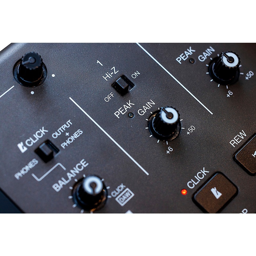 Zoom R12 MultiTrack Recorder Refurbished