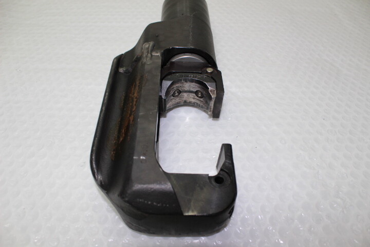 4997 Thomas & Betts Heavy Duty Crimp Tool