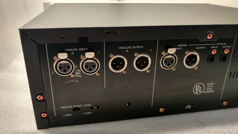 Fostex D-5 Professional Digital Master Recorder