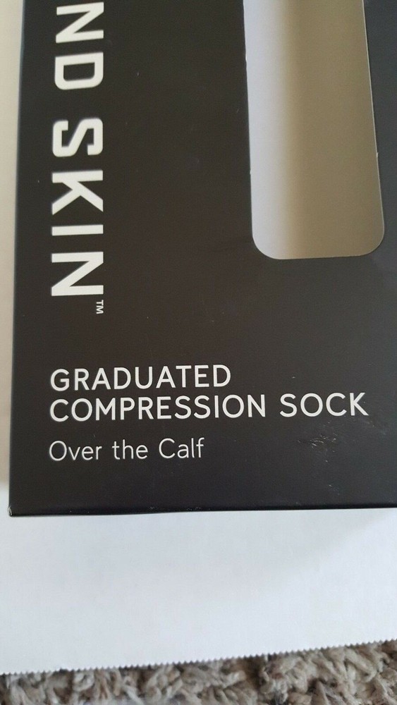 Second Skin Over-the-Calf Performance Compression Socks Black Small