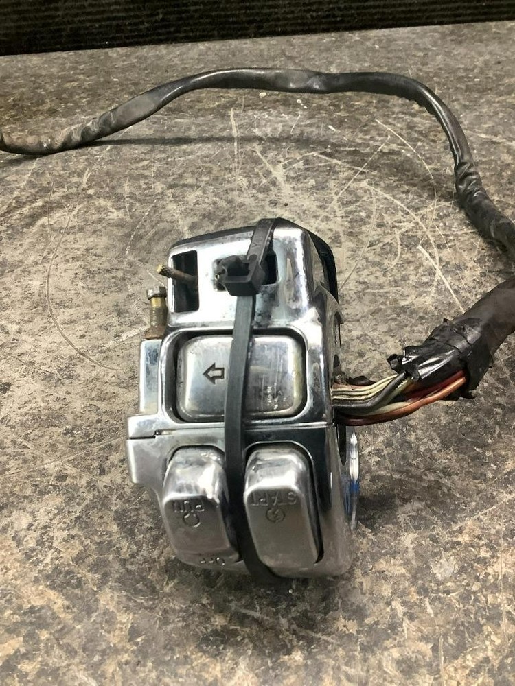 06 Harley Ultra FLHT FLHTCUI Right Start Switch Control 23E