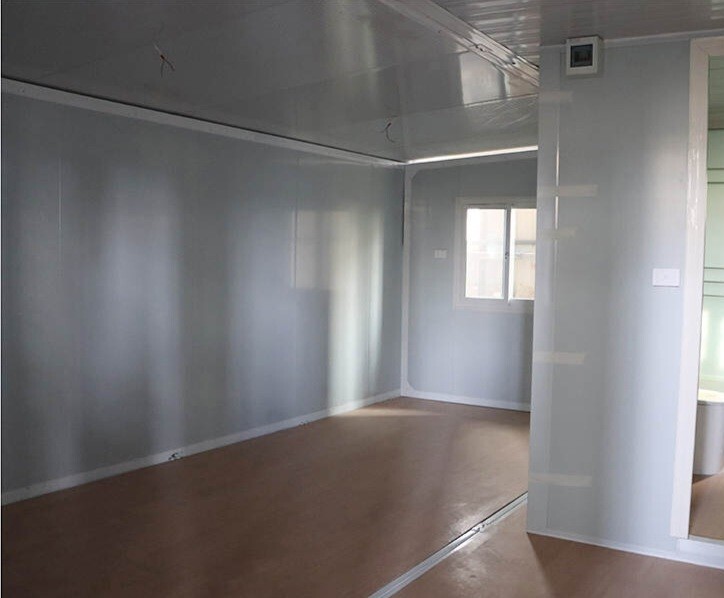 20FT Mobile Expandable Container House EMPTY - BATHROOM INCLUDED