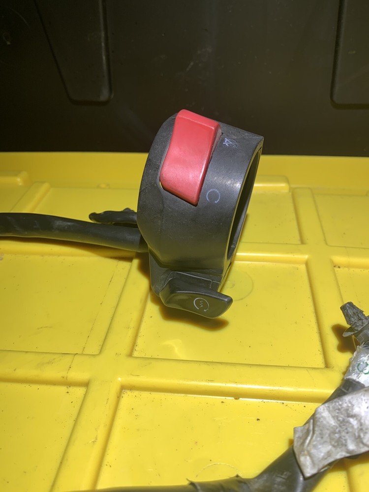 14-16 Honda CBR650F right handlebar control start kill switch *READ DESCRIPTION*
