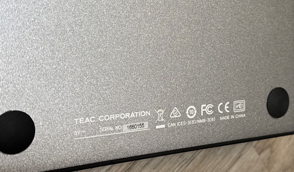 TASCAM iXR Mobile Audio Interface iXR ForiPad MacOS & Windows