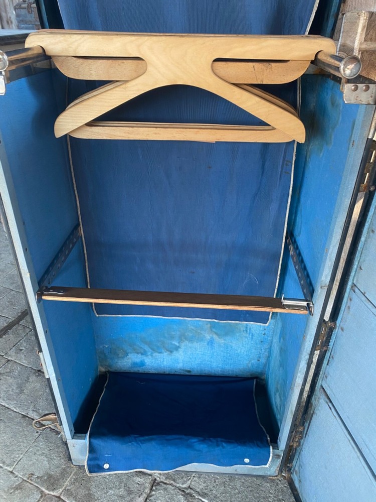 early 1900's steamer trunk