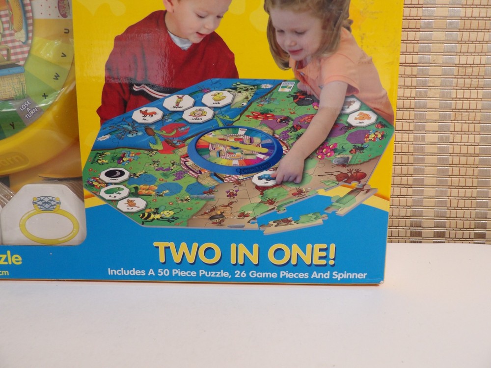 NEW - The Learning Journey Explore and Learn Spelling Bugs Puzzle & Game