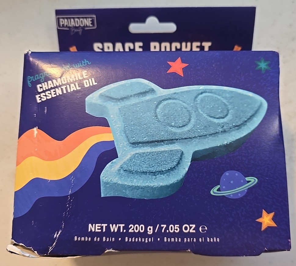 Paladone Space Rocket Bath Bomb Chamomile Essential Oil, Rainbow - NEW