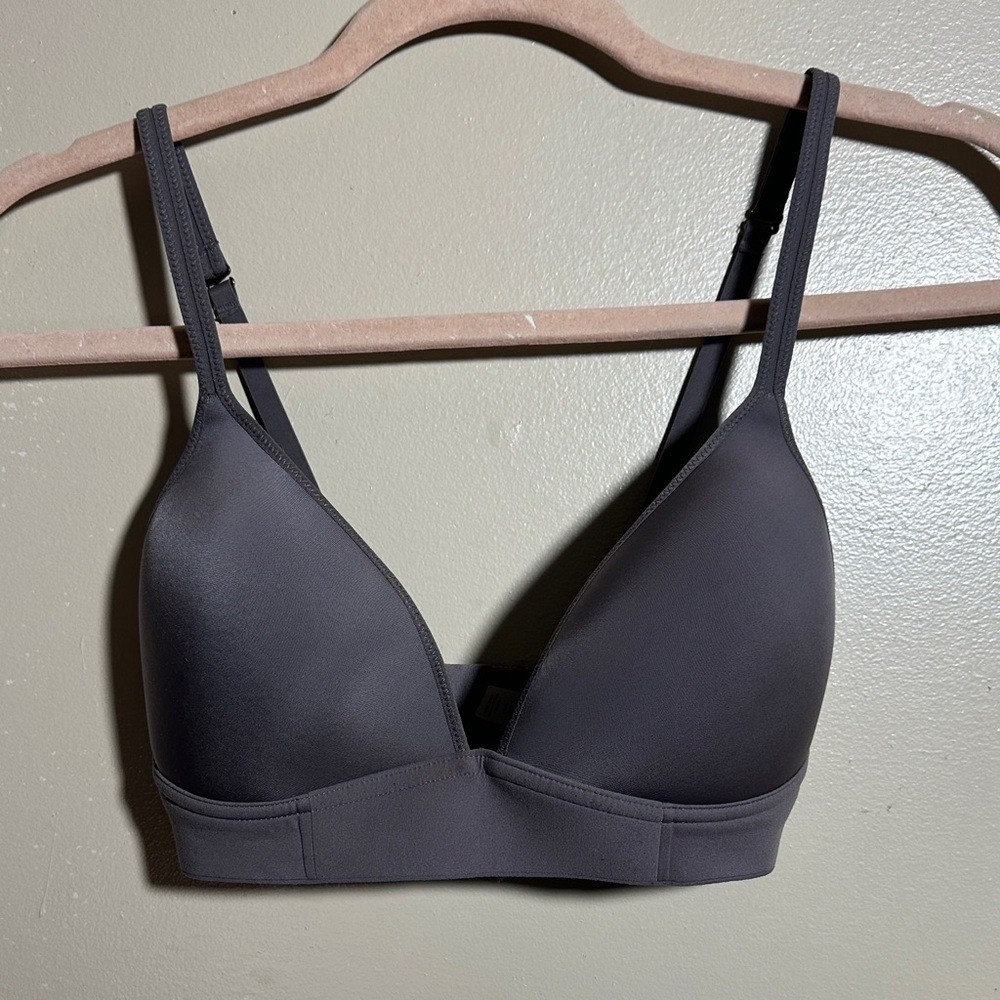 Aerie Gray Full Coverage Wireless Bra | 32C