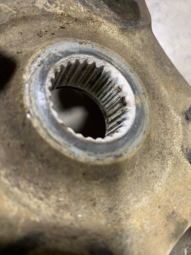 arctic cat wildcat trail 700 Front Hub 2015