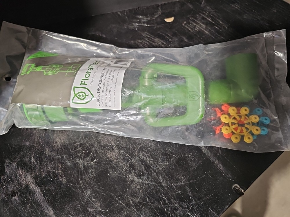 FloraFlex Quick Disconnect Pipe System Multi- Flow - 1" Elbow