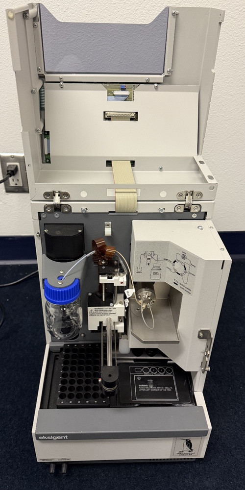 Eksigent Spark Temperature Controlled Autosampler Model 920 LAB