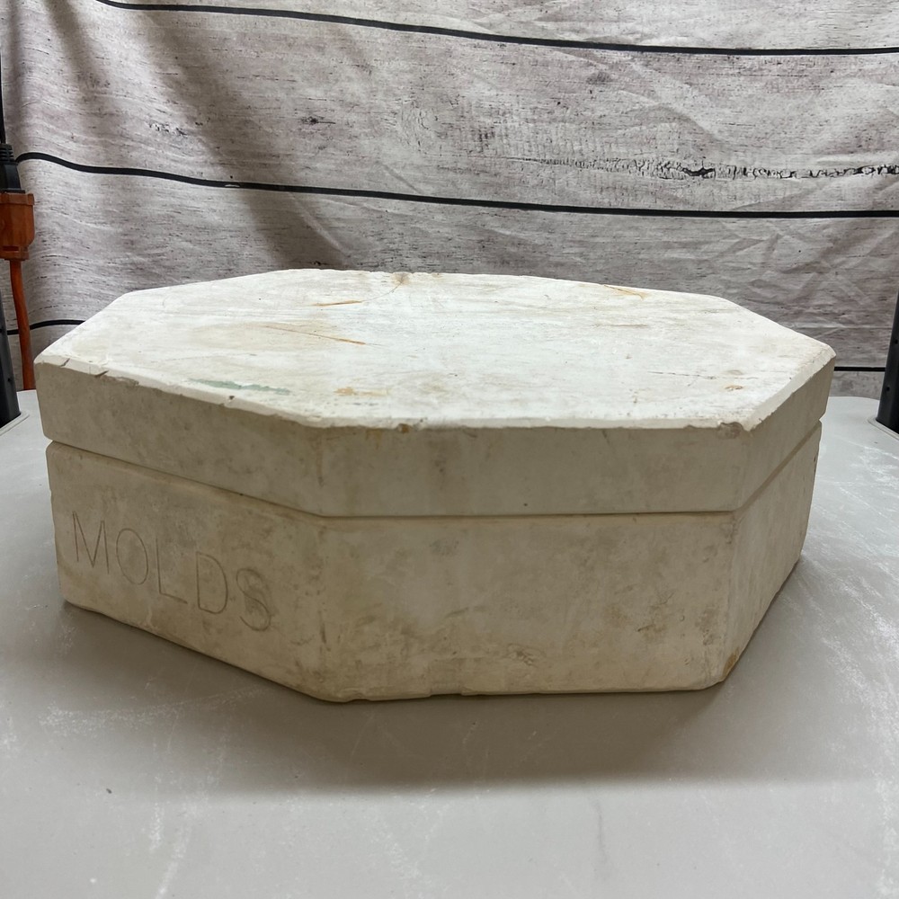 Ceramic Slip Casting Mold Clock Byron #B316