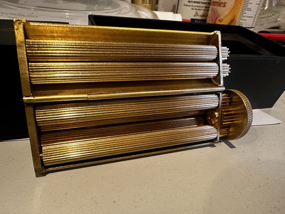 Vintage Brass Cigarette Roller Manual Cigarette Rolling Machine with Storage Bag