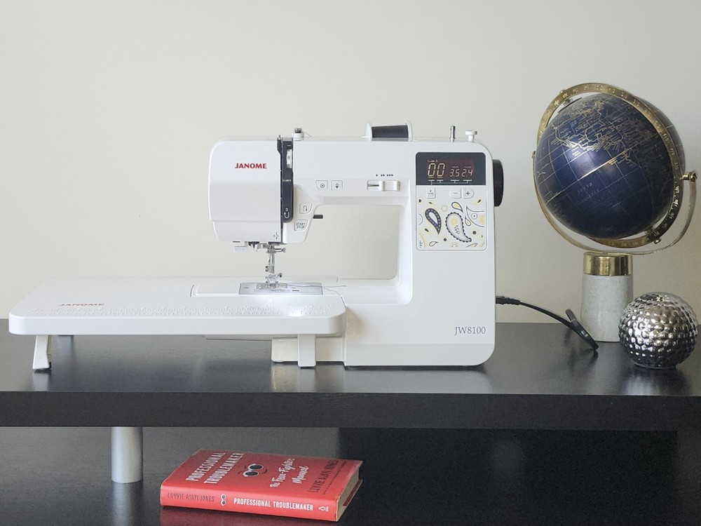Janome JW 8100 Fully-Featured Computerized Sewing Machine w/ Carrying Case