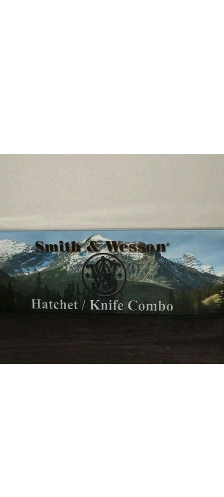 hatchet and knife set by Smith & Wesson