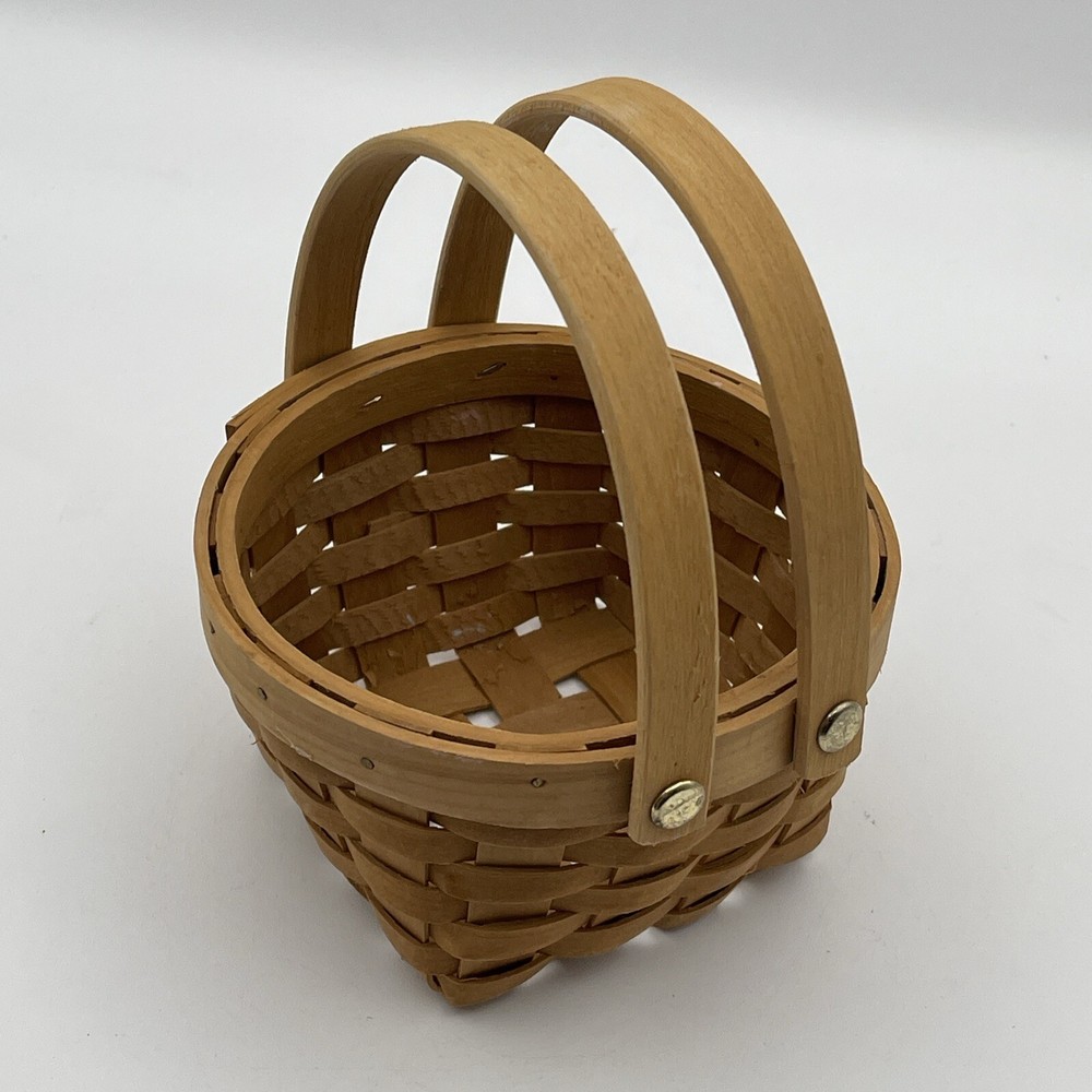HandmadeCraft Basket 5” round top with 2 handles