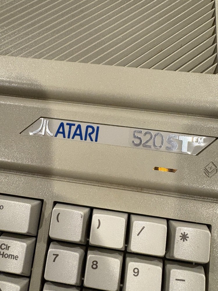 Atari 520ST Personal Computer, Original packaging, Lightly Used