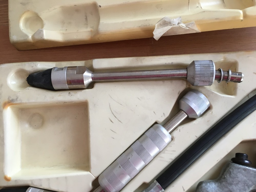 Communist vintage Bratislava kit