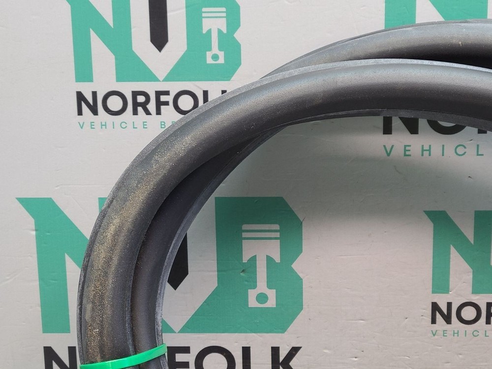 Mercedes E Class A238 Door Seal Right