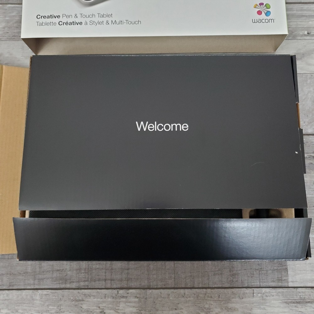Wacom Intuos CTH-480 Touch Graphics Tablet Creative Pen CTH480 USB