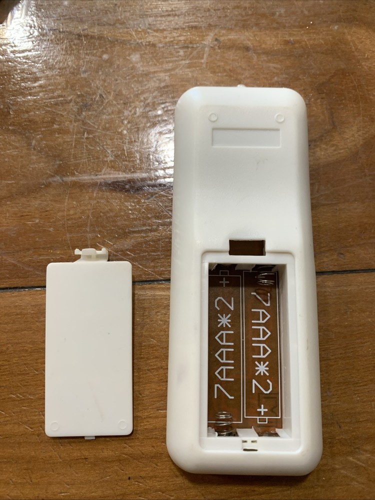 Starry Projection Lamp Remote White