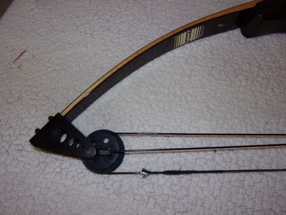 Vintage Proline Cyclone II Compound Bow