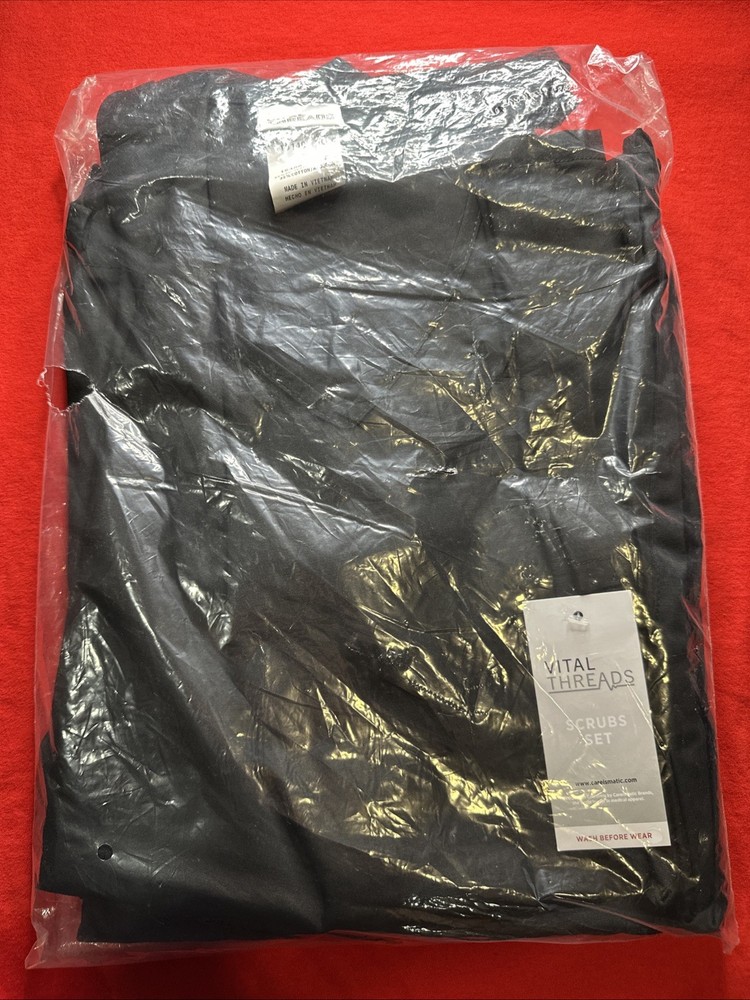 Vital Threads Scrubs Set XL