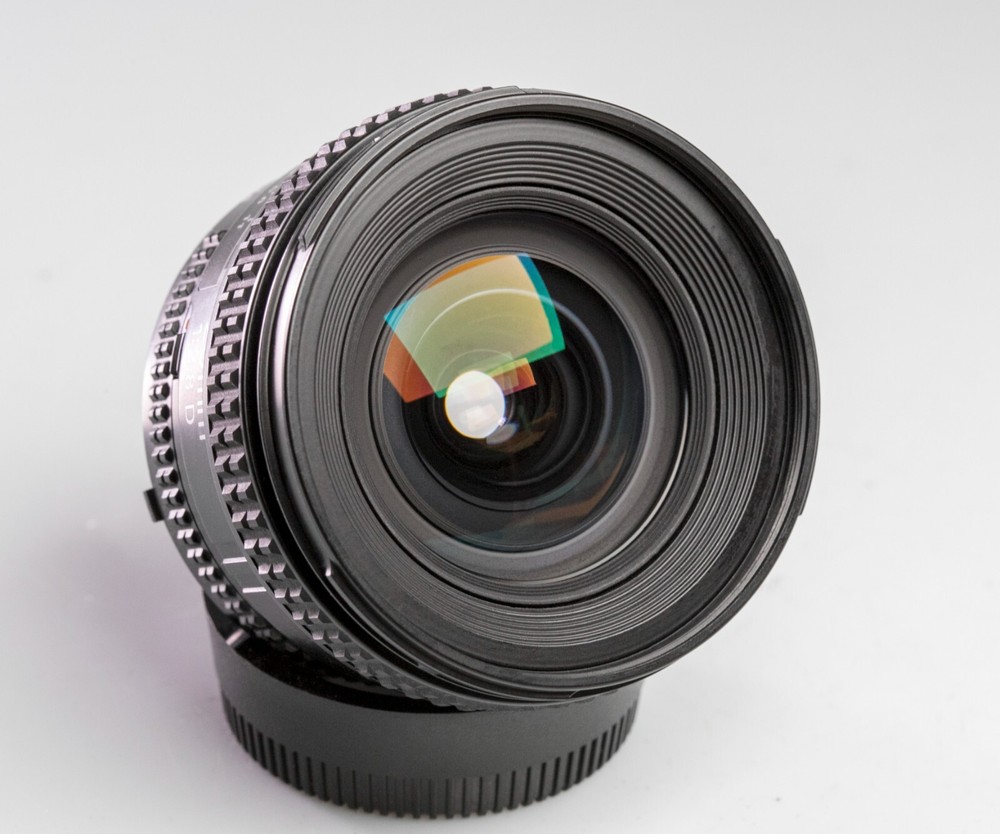 NIKON AF NIKKOR 20/2.8 D