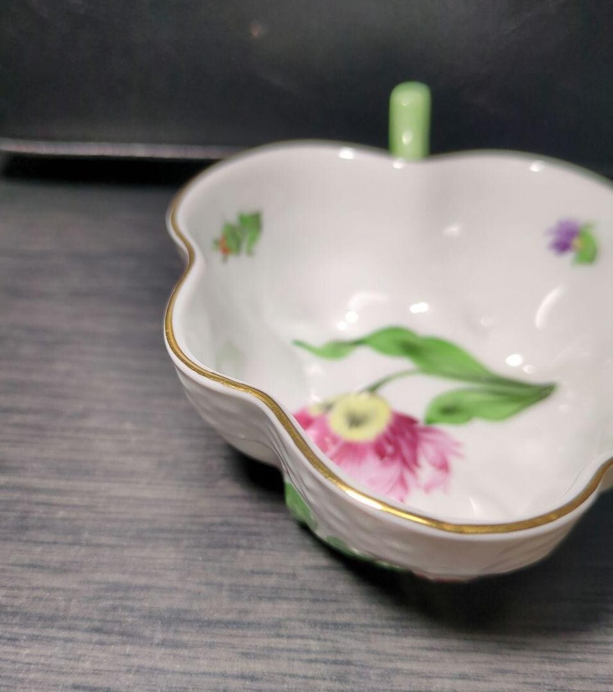 HEREND KITTY Spring Buda Bacony Sugar Bowl Tulip