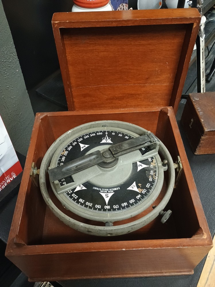 Leopold & Stevens Instruments Nautical Compass