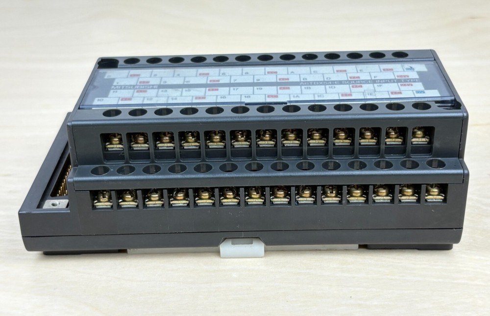 Mitsubishi A6TBX54-E Sourcing Input Module, 32 PT