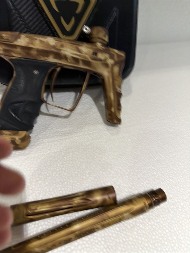 DLX-LUXEXGUN-TRIBUTEFORESTCAMO