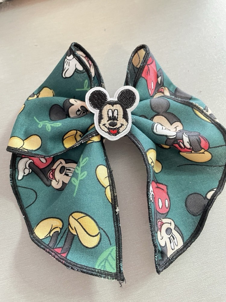 Mickey Mouse Barret
